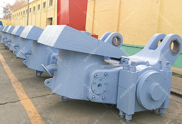 Rocker arm for vertical roller mill