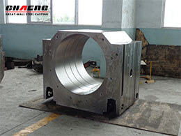 Bearing housing, roller chock