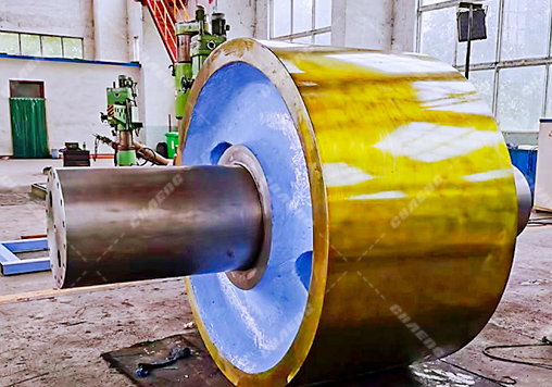 Rotary kiln support roller