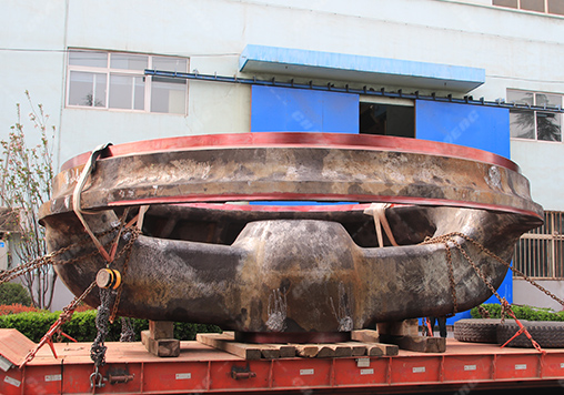 Upper frame of gyratory crusher