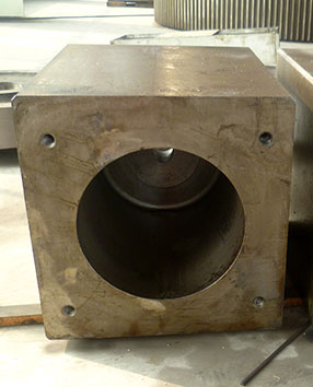 Cylinder housing